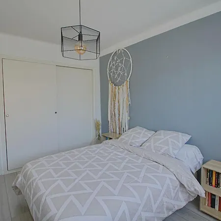 شقة Ajaccio: 3 Pieces, Terrasse, Clim, Parking, Internet, Proche Centre Et Commerces - Fr-1-61-528 أجاكسيو
